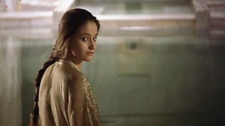 Marie Gillain – Harem Suare